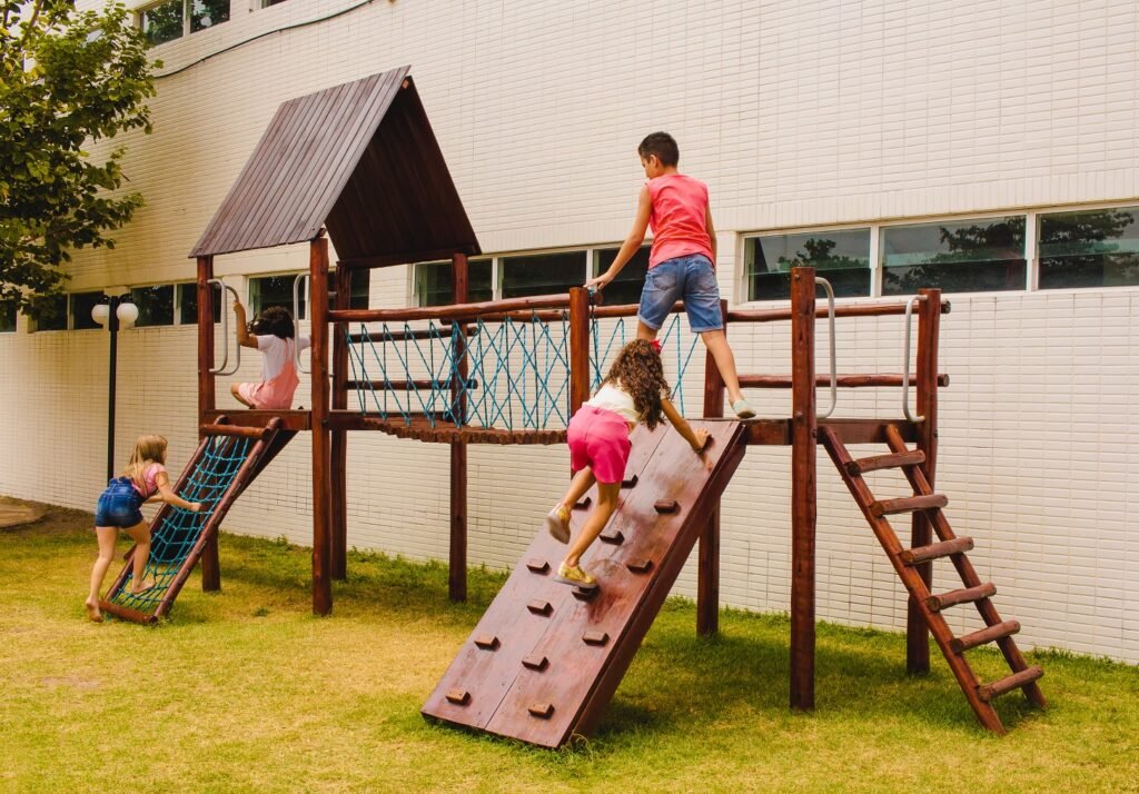 tointoin-brinquedos-externos-12